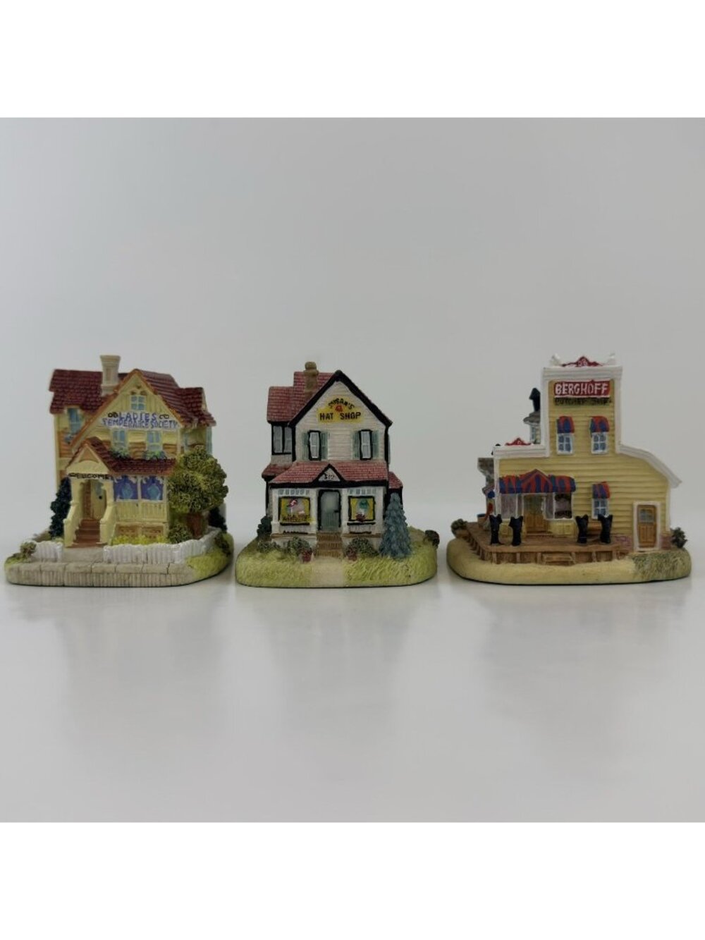 Set Of 3 Liberty Falls Miniature Village Buildings Temperance Hat Shop Butcher